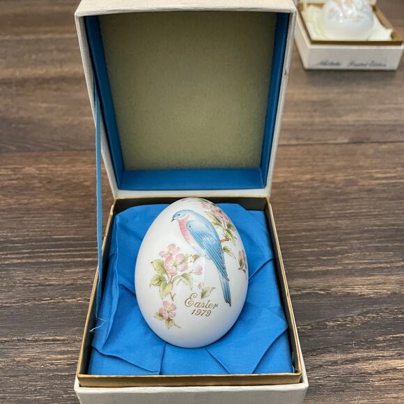 Vintage NORITAKE Holiday Collectible Bone China Easter Egg 1979 In ORIGINAL Box - Picture 10 of 10